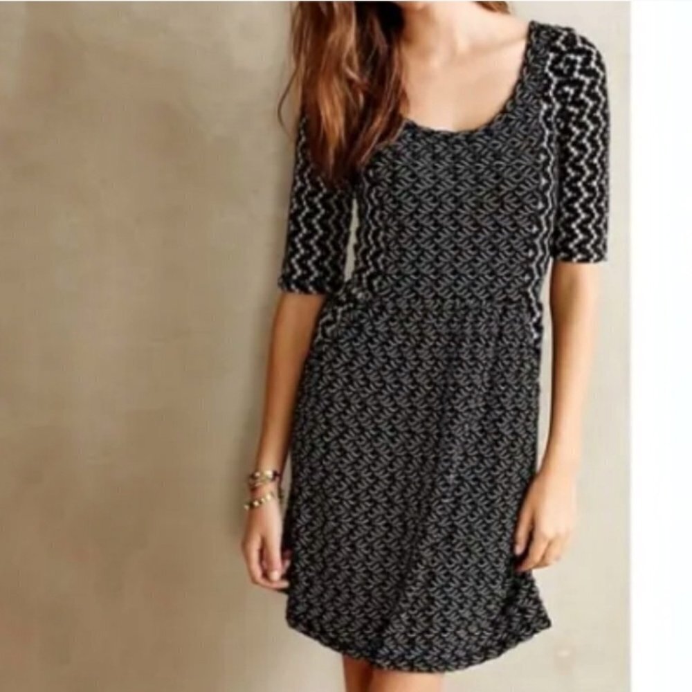 Anthropologie Saturday Sunday Knit Chevron Geometric Print Black/White Dress